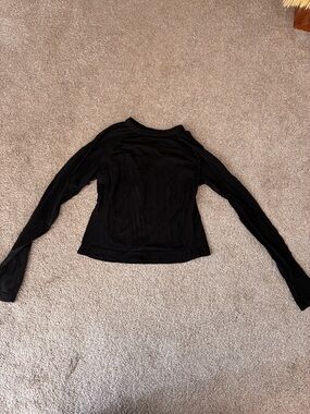 Athleta Kids Long Sleeve Tee in Black